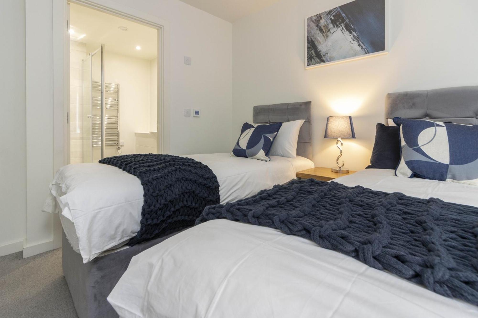Linacre 11 - Modern 2 Bed Behind The Cathedral With Free Parking And Fast Wifi Apartment Exeter Exterior foto